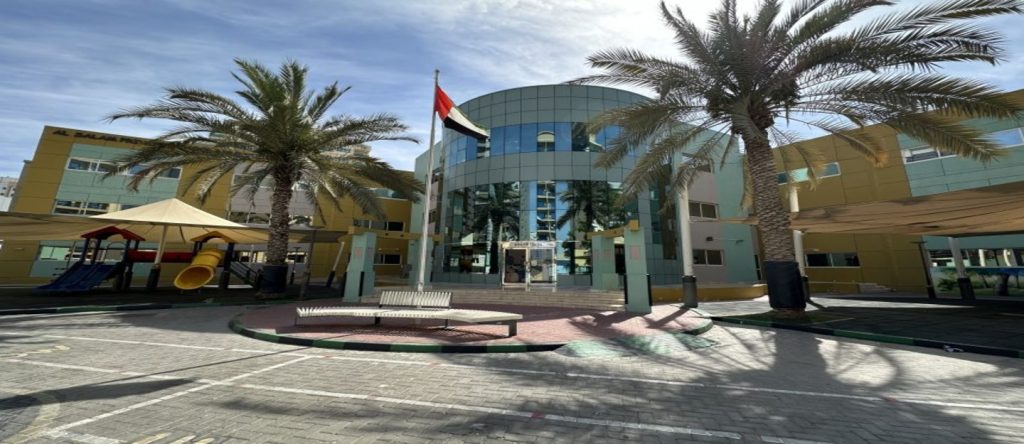 صورة لمدرسة السلام الخاصة وهي مرفقة مع إعلان وظيفي حول وظائف للمدرسين في أبو ظبي برواتب مميزة